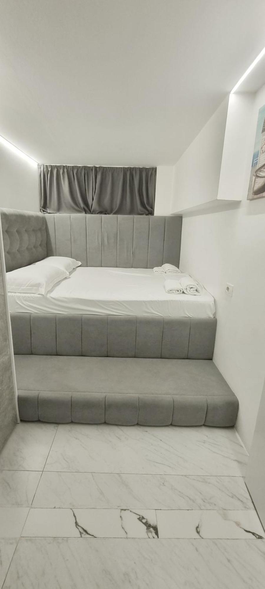 Mon Prive Apartment 地拉那 外观 照片